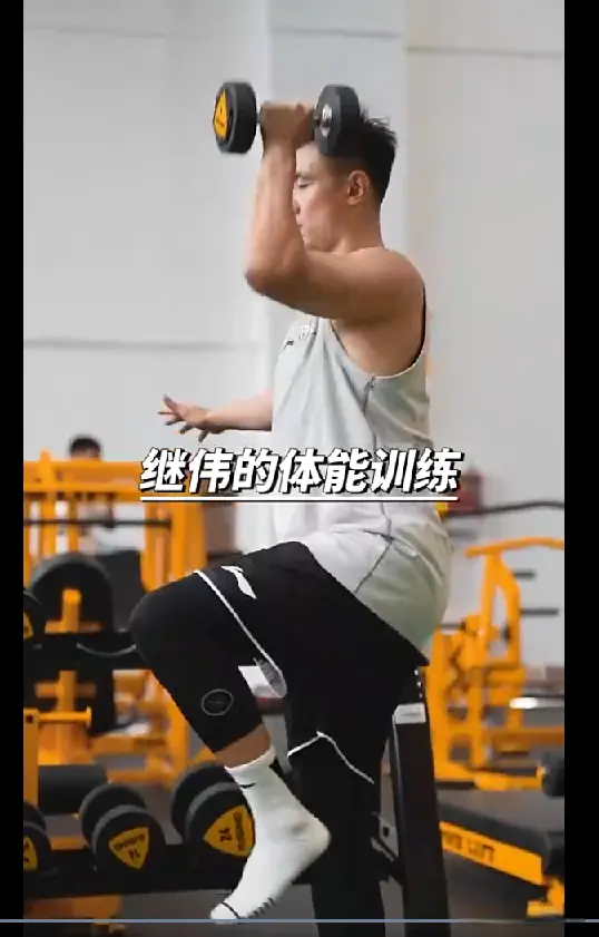 CBA辽宁, 拿顶薪, 比辽宁队的