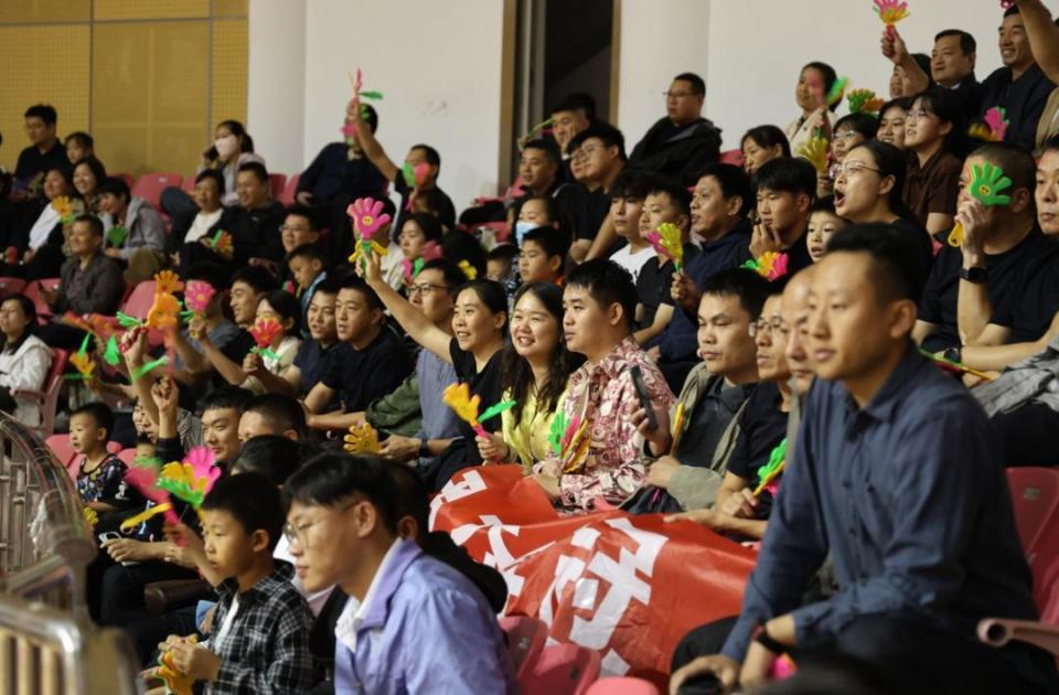 EAA, com, 与个人颁奖